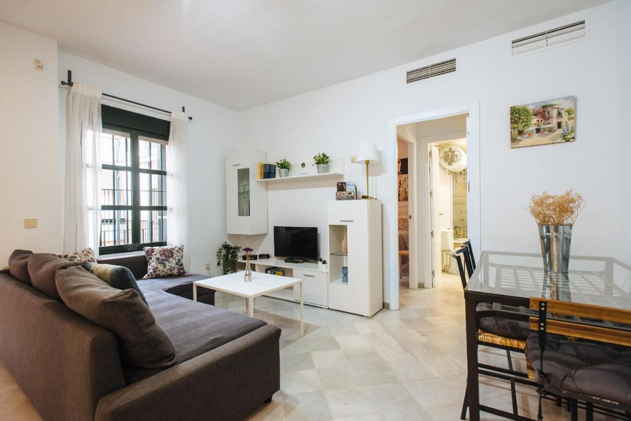 Apartament La Corrala De Triana Sewilla Zewnętrze zdjęcie