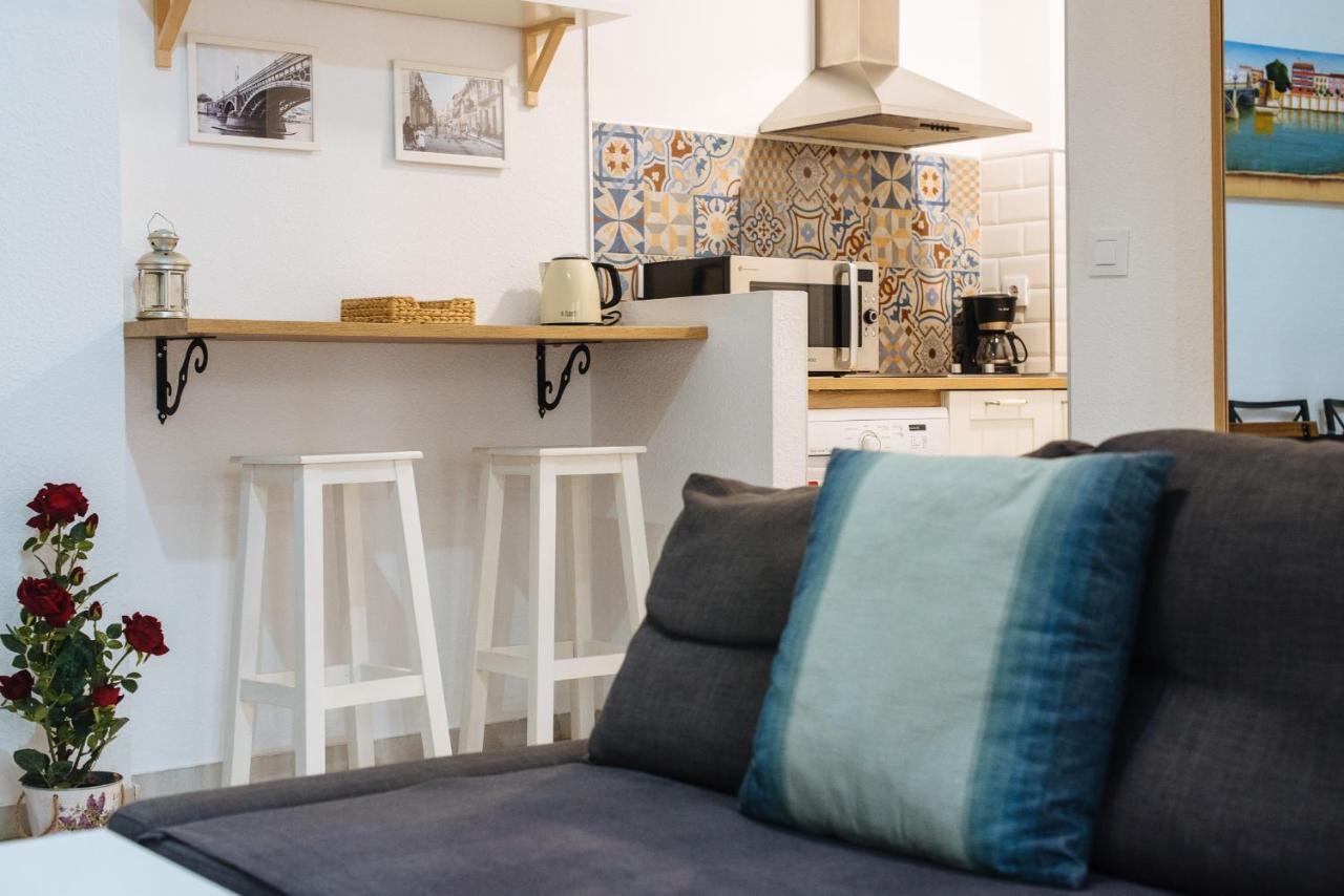 Apartament La Corrala De Triana Sewilla Zewnętrze zdjęcie