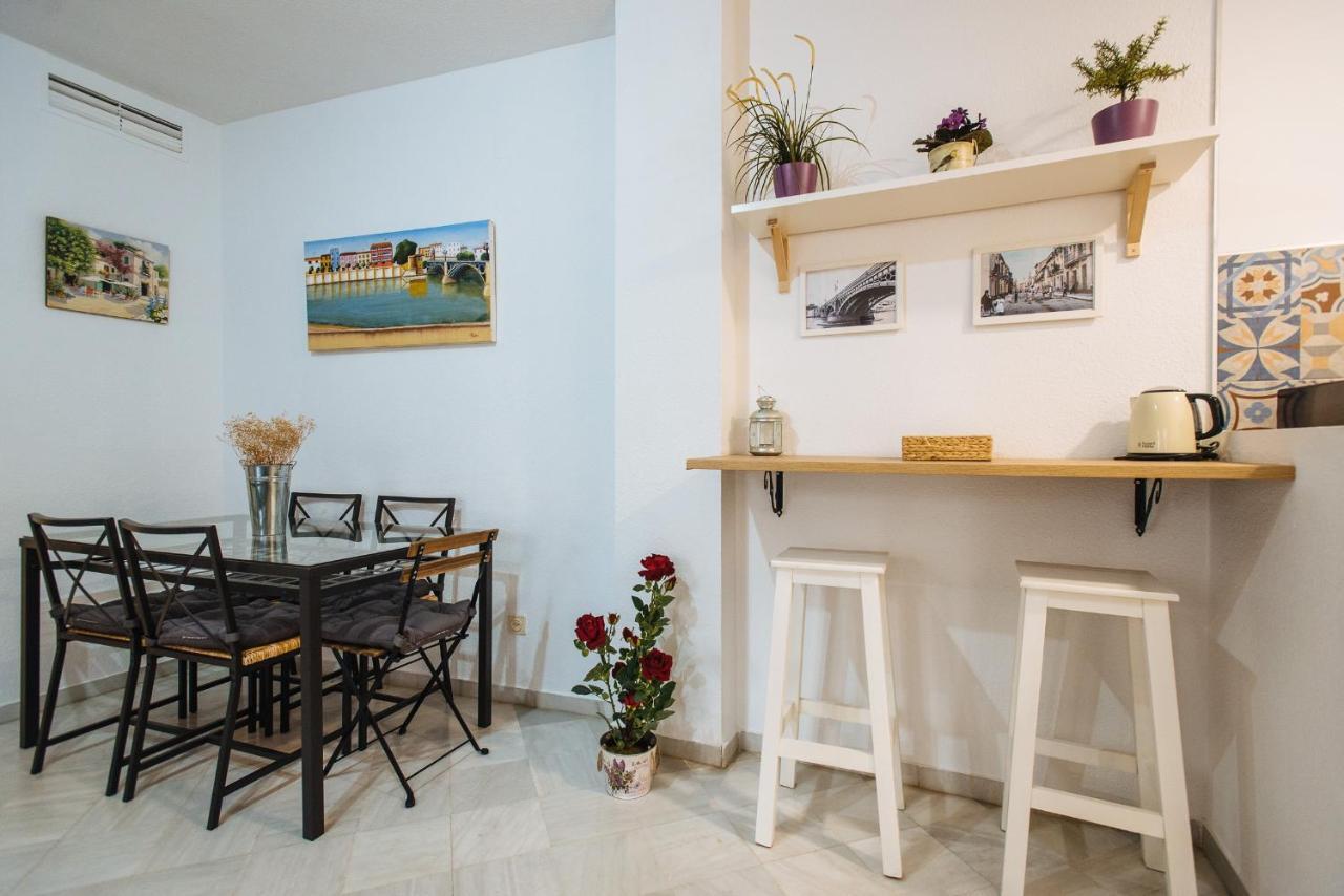 Apartament La Corrala De Triana Sewilla Zewnętrze zdjęcie